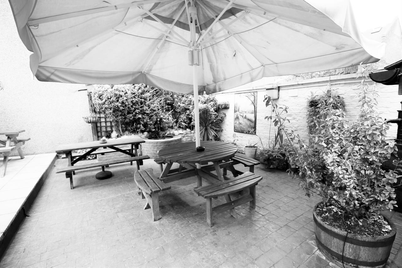 Summerfield Pub & Boutique Rooms London Exteriör bild