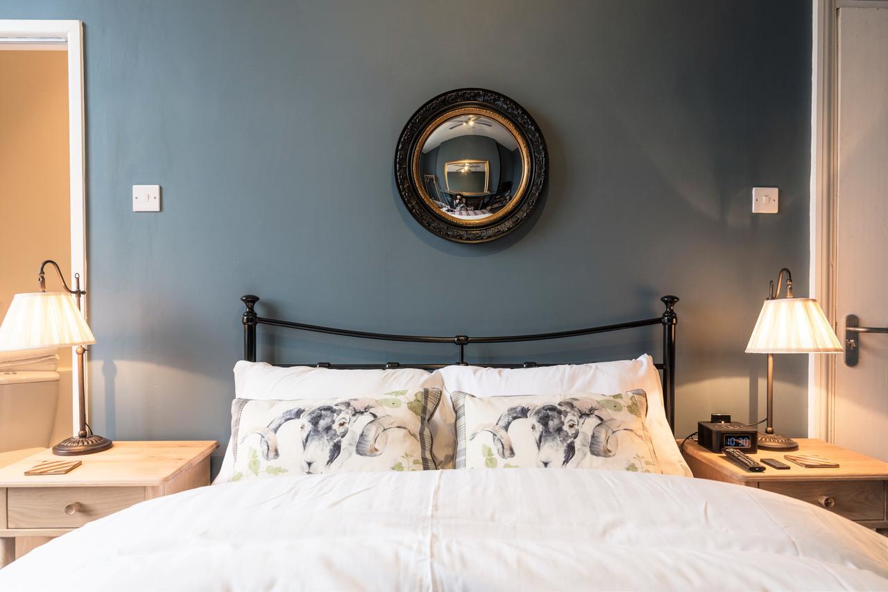 Summerfield Pub & Boutique Rooms London Exteriör bild